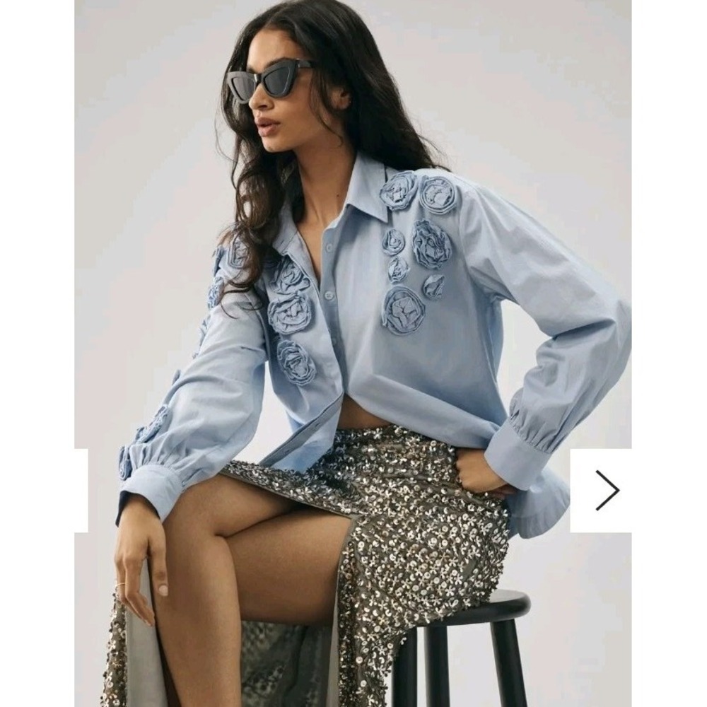 Anthropologie Maeve 3D Rose Appliqué Blouse Button Career Shirt Coquette Woman S